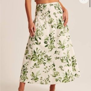 Abercrombie Linen-Blend Ruched Waist Maxi Skirt